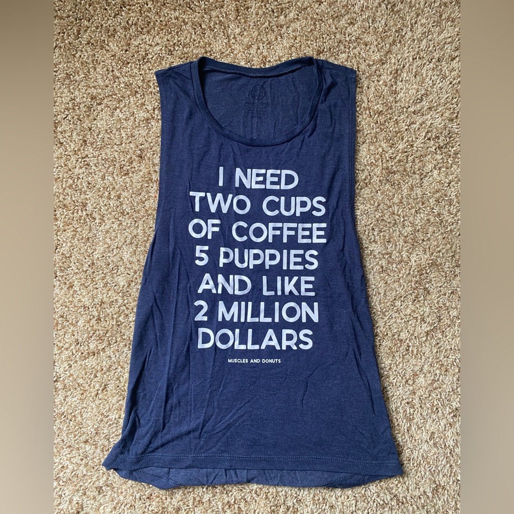 Women’s muscle cut tank top